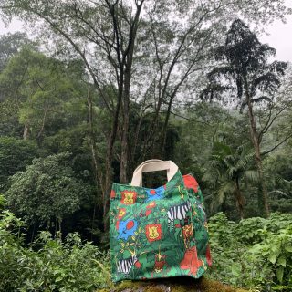 A02XXX000097 - Tas canvas jungle motive