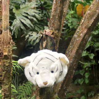 B27XXX000051 - White Tiger Head Bag 13